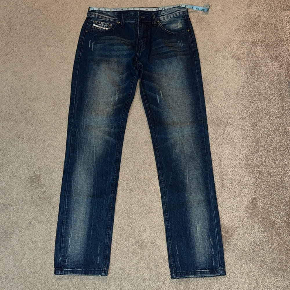 Men’s Diesel Kurren jeans.